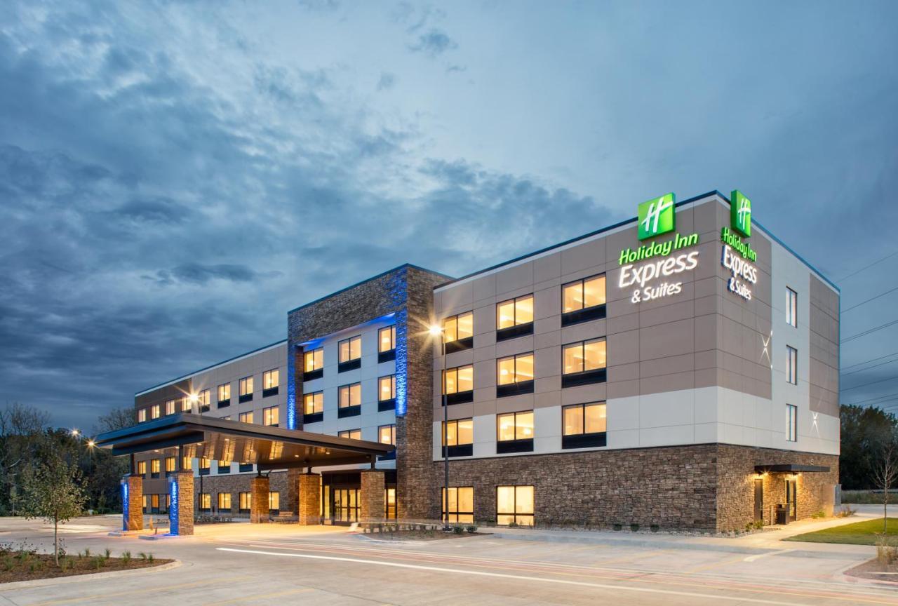 Holiday Inn Express East Peoria - Riverfront By Ihg Exterior photo